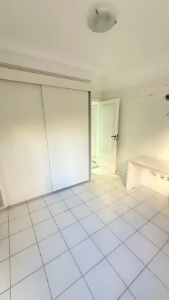 Imagem Apartamento à Venda no Candeal