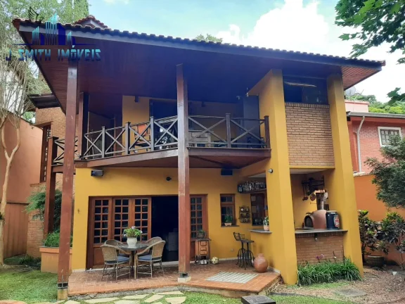 Imagem CASA EM CONDOMÍNIO NA GRANJA VIANA. 256m². PISCINA/SPA. QUINTAL PRIVATIVO.