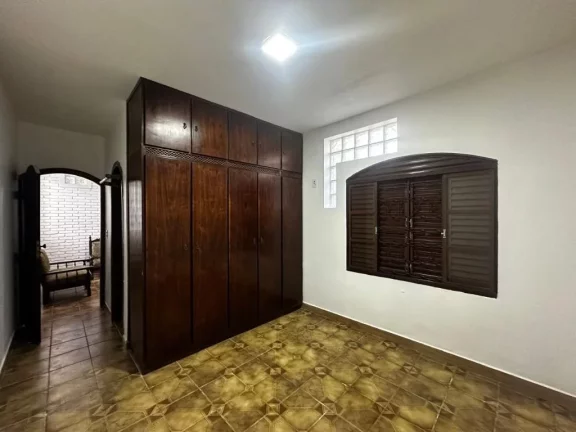Imagem Sobrado com 3 dormitórios à venda, 207 m² por R$ 600.000,00 - Vila Mazza - Suzano/SP