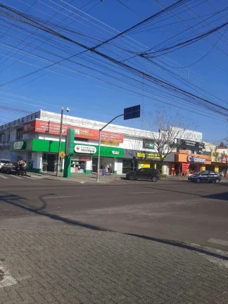 Ampla Loja Comercial para alugar, com 300m2 no Centro de Piraquara em cima do Banco do Brasil,