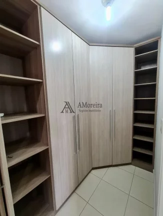 Imagem Casa Condomínio Residencial Thina à Venda em Jundiaí-SP - 3 Quartos, 1 Suíte, 2 Salas, 3 Banheiros, 2 Vagas de Garagem - Jardim Carolina