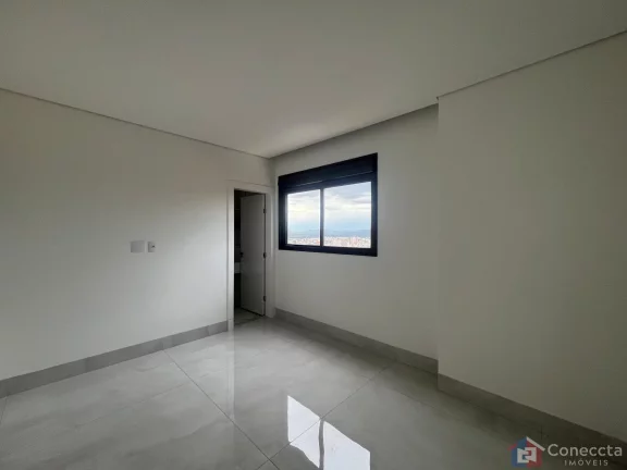 Imagem Cobertura com 4 Quartos à Venda no Jardim Centro em Patos de Minas-MG