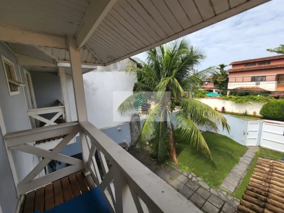 Imagem Casa em Condomínio à Venda em Vargem Pequena, Rio de Janeiro-RJ: 2 Quartos, 1 Sala, 1 Banheiro, 4 Vagas - 140,00m². Venha Conferir!