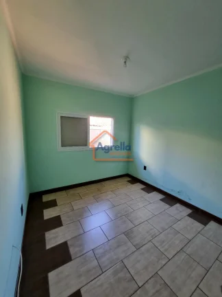 Imagem Casa à venda no bairro Jardim Regina - Mogi Mirim/SP