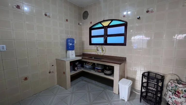 Imagem Casa Reformada com Edícula e Área Gourmet no Bairro Cidade Nova Peruíbe