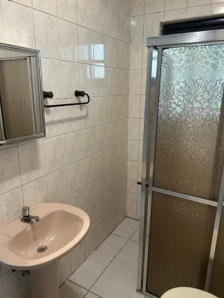 Imagem Casa com 1 dormitório para alugar, 35 m² por R$ 1.042,00/mês - Cidade São Jorge - Santo André/SP