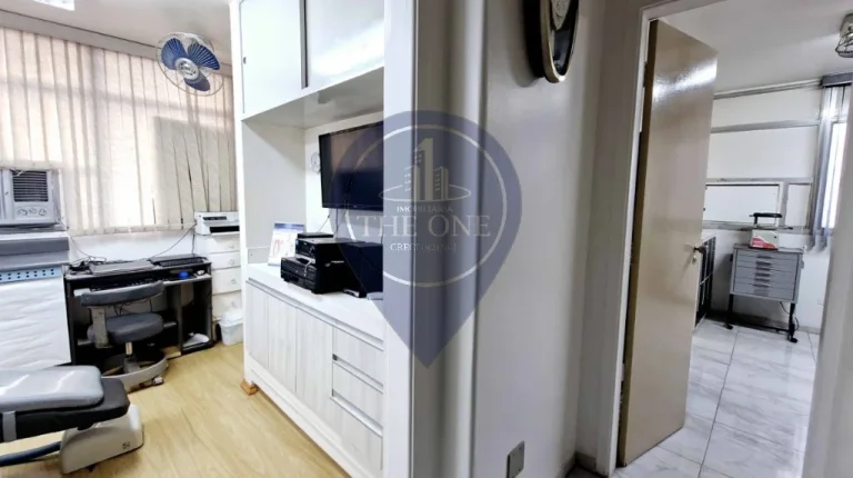 Imagem Conjunto Comercial à Venda na Consolação, São Paulo-SP: 6 Salas, 2 Banheiros, 72m² de Área