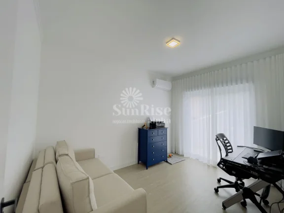 Imagem Casa a venda com 3 quartos e 4 vagas 300 m² Alphaville R$2.500.000 - Valville 1 - Santana de Parnaíba/SP