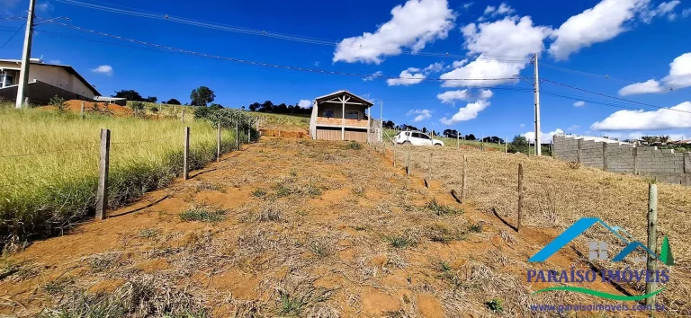 Imagem Seu Sonho Começa Aqui: Lote no Residencial Porto Bello, Paraisópolis!