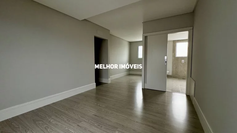 Imagem Apartamento Frente Mar à venda com 4 suítes no centro de Balneário Camboriú