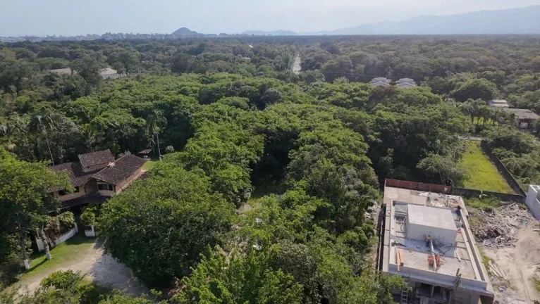 Imagem Terreno à venda, 500 m² por R$ 370.000,00 - Riviera de São Lourenço - Bertioga/SP