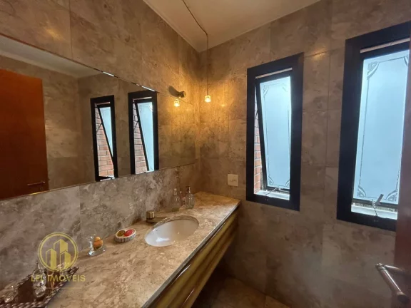 Imagem Apartamento à Venda, com 4 dormitórios e 3 vagas. Pacaembú.