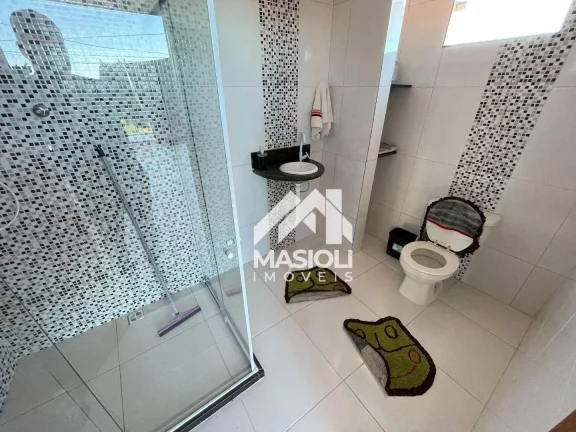 Imagem Casa com 3 dormitórios à venda, 300 m² por R$ 1.180.000,00 - Ponta da Fruta - Vila Velha/ES