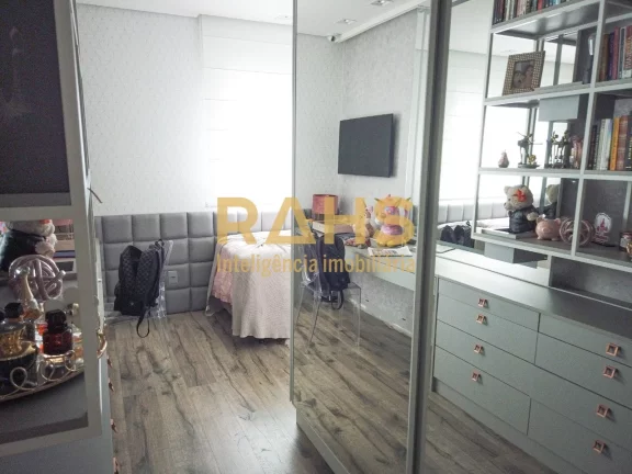 Imagem Espetacular apartamento de muito requinte e bom gosto localizado em região nobre da cidade. Com um ...