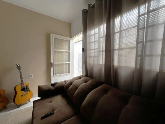 Imagem Casa tipo para venda em Villa Real com 2 quartos, sendo 1 suíte, 84m2