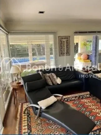 Imagem À venda no Loteamento Alphaville Campinas 1, esta residência de alto padrão oferece 790 m² de á...