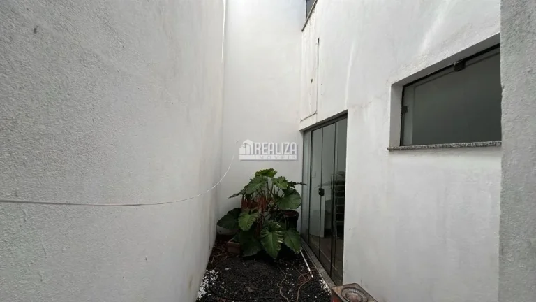 Imagem Galpão para Locação no Bairro no Parque das Laranjeiras, Uberaba