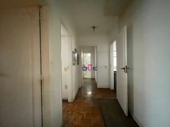 Imagem Apartamento com 3 dormitórios à venda, 224 m² por R$ 935.000 - Gonzaga - Santos/SP