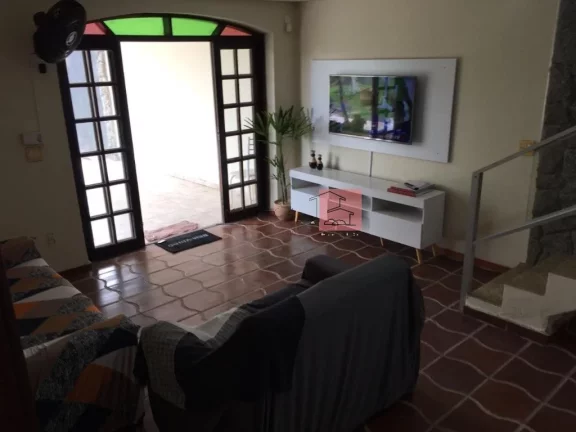 Imagem CASA DUPLEX COM PISCINA EM ITAIPUAÇU