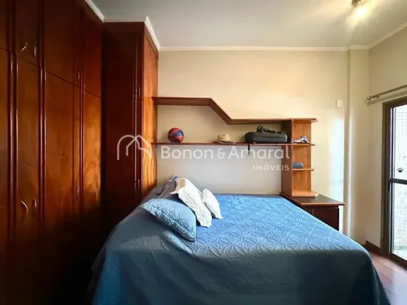 Imagem Espetacular apartamento à venda no Cambuí, com 4 dormitórios, sendo 3 suítes, e um total de 5 ba...