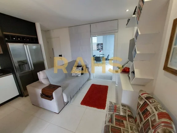 Imagem Cobertura Plana mobiliada, com 125 m² privativos, sendo 2 suítes, sala de estar jantar, cozinha, l...