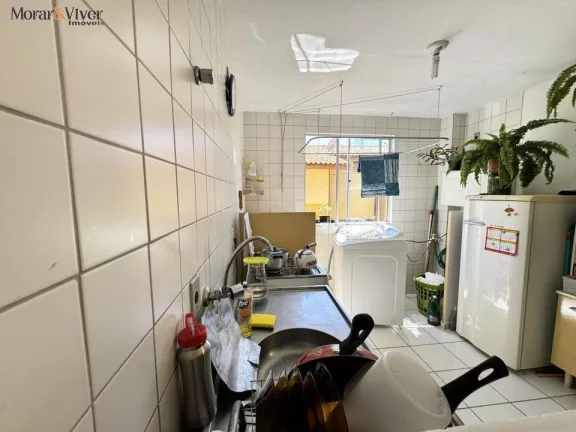 Imagem Apartamento para Venda em São José dos Pinhais, Santo Antônio, 2 dormitórios, 1 banheiro, 1 vaga