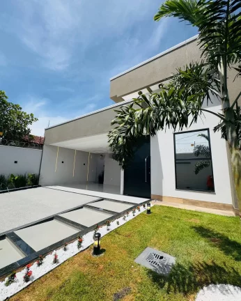 Casa De 3 Suites No Bairro Ilda Sozinha No Lote