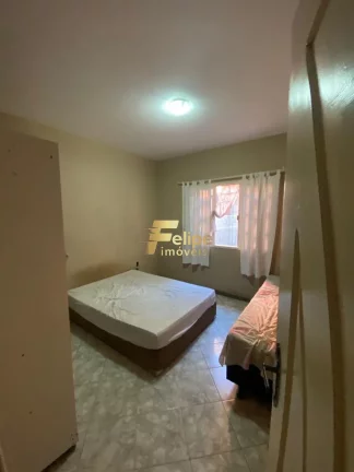 Imagem CASA À VENDA NA PONTA DA FRUTA COM 3 QUARTOS SENDO 1 SUÍTE