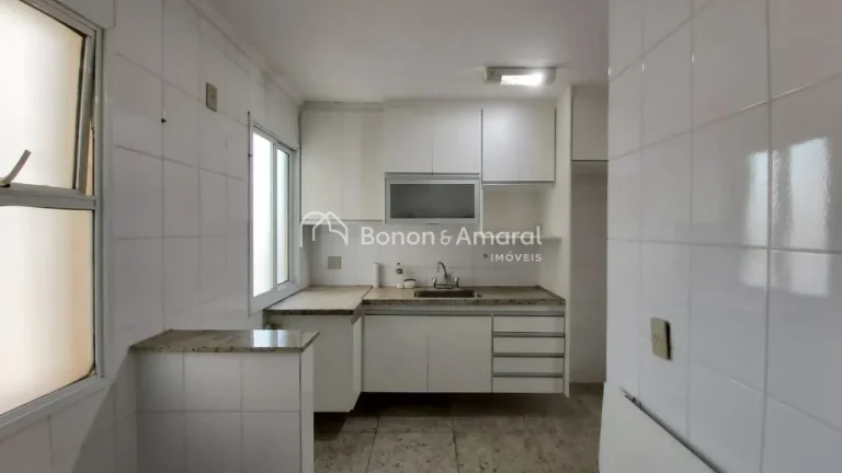 Imagem Cobertura duplex com excelente espaço e conforto, living para 2 ótimos ambientes, com muita ilumin...