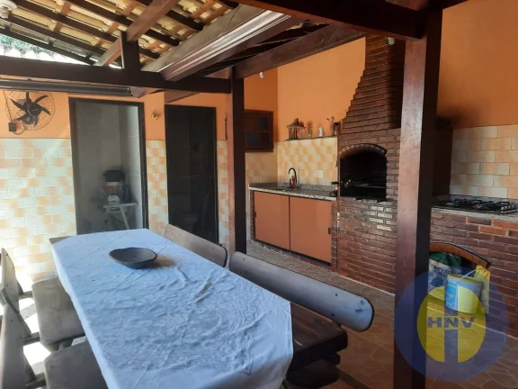 Imagem Oportunidade Imperdível! Casa Completa Próxima à Praia de ITIPUAÇU