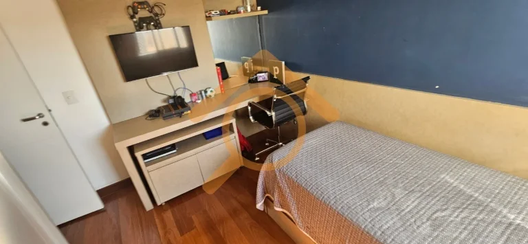Imagem Apartamento de luxo no Condomínio Domínio Marajoara: 3 quartos, 3 suítes, 2 salas, 5 banheiros, 3 vagas, 190m² em SP. Venha conferir!