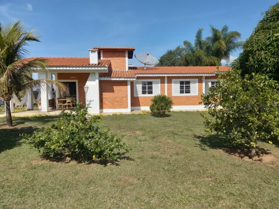 Imagem Casa à venda no bairro Centro - Pardinho/SP