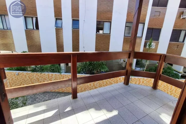 Imagem Casa Geminada Triplex!