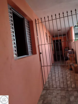 Imagem Imóvel em Franco da rocha / Parque vitória / 10 minutos do centro / 4 casas no terreno + 02 salões comerciais.