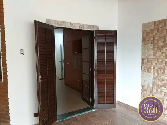 Imagem *Excelente Sobrado à Venda – Conforto e Praticidade!*