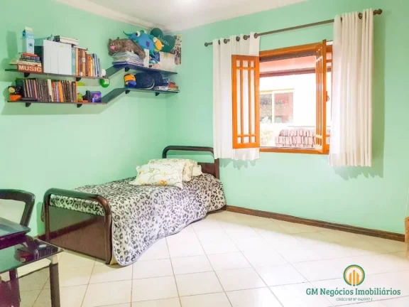 Imagem Casa em condomínio com 4 dorms (2 suites) - Residencial Vila Verde