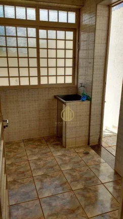 Imagem Casa com 3 dormitórios com 1 suíte à venda, 92 m² por R$ 350.000 - Jardim Anhangüera - Ribeirão Preto/SP