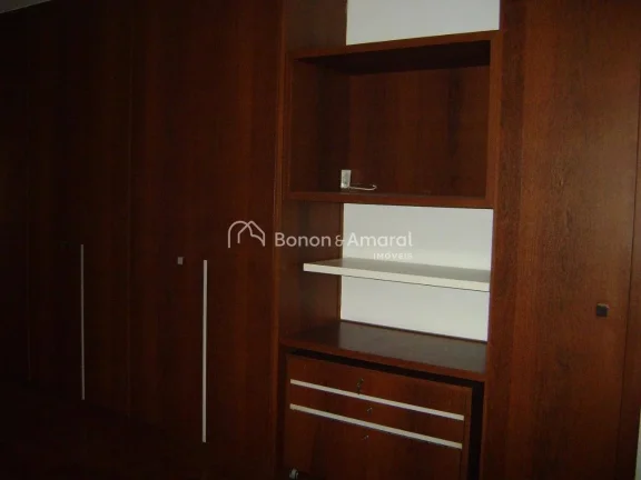 Imagem Apartamento a venda no Bairro Cambui, Campinas/SP
Prédio diferenciado, local tranquilo, miolo do Ca...