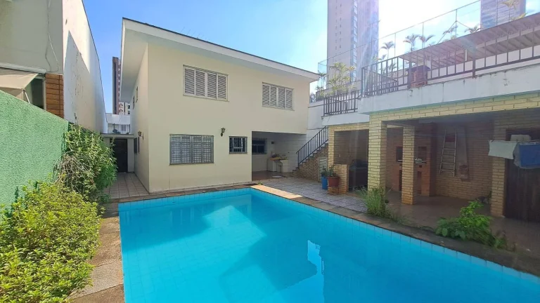 Imagem Sobrado à Venda no Anália Franco| 5 Dormitórios | 2 Suítes