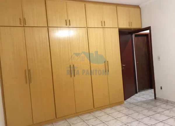 Imagem Casa Sobrado - Ribeirão Preto - Parque Industrial Lagoinha - Região Leste