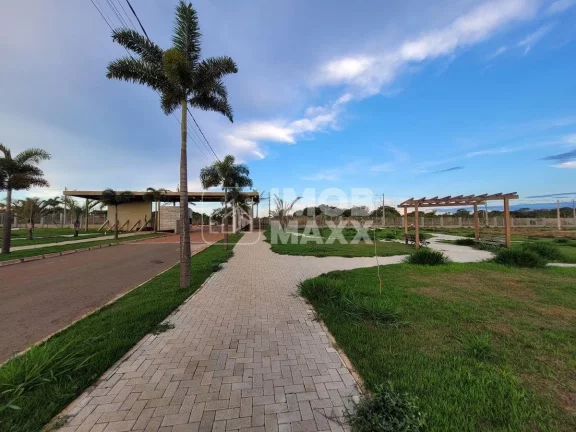 Imagem Terreno à Venda em Jardim Botânico - 382,62m² por R$239.999