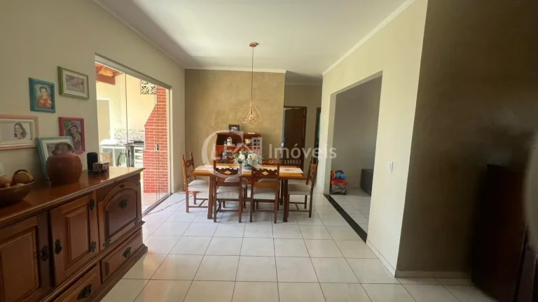 Imagem Imperdível: Casa à venda em Campo Grande-MS, bairro Mata do Jacinto! 2 quartos, 1 suíte, 3 salas, 1 banheiro, 2 vagas, 112,45 m².
