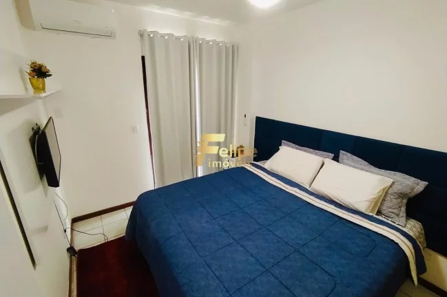 Imagem Excelente 02 quartos em rua queridinha na Praia do Canto com PORTEIRA FECHADA.