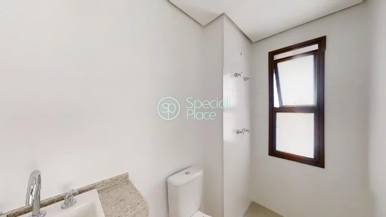 Imagem Ótimo apartamento à venda em Pinheiros na Rua Oscar Freire - a 750 ms do Metrô Clinicas - Área: ...