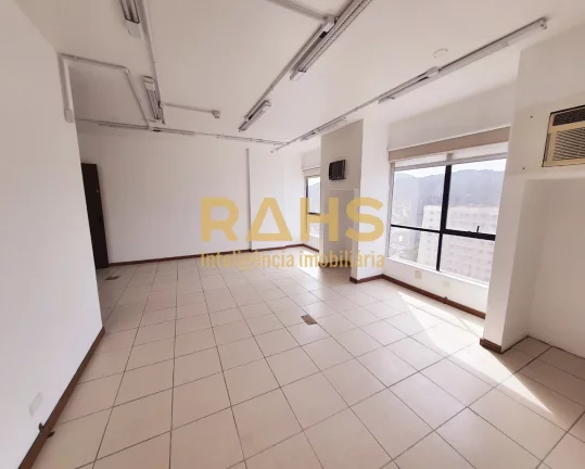 Imagem Salas Conjugadas para Fins Comerciais em Joinville, no Centro, Edifício Empresarial Hannover Ótimo...