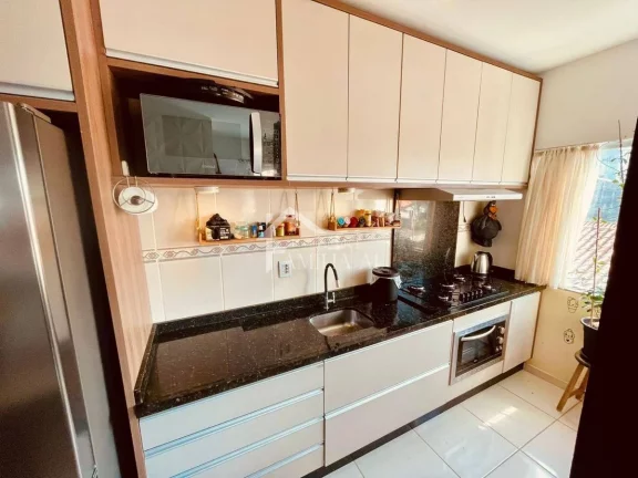Imagem Apartamento no Iririu com 3 quartos