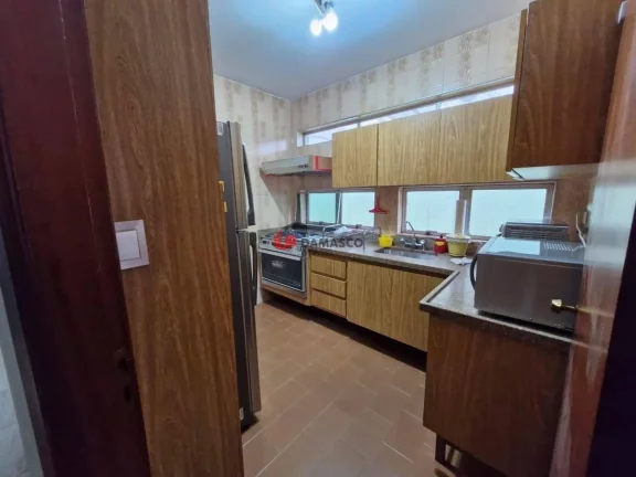 Imagem Casa à venda com 239m², Jardim São Caetano, São Caetano do Sul, SP