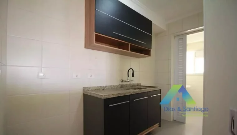 Imagem Apartamento com 3 dormitórios e 2 banheiros em Vila das Mercês/SP!