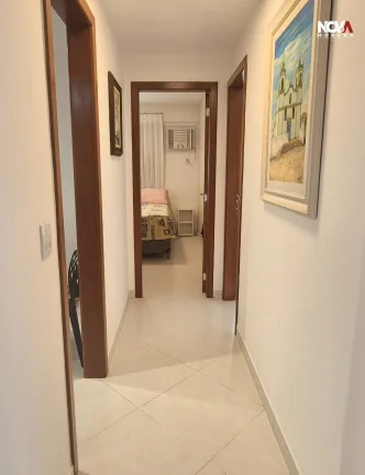 Imagem Localizado em Itapuã, um dos bairros mais charmosos e desejados de Vila Velha, este imóvel é simp...