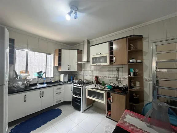 Imagem Casa para alugar com 3 quartos em CAMPO LIMPO, São Paulo - SP